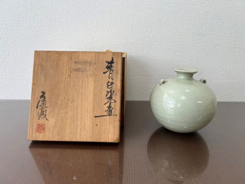 青白磁壺 松井康成